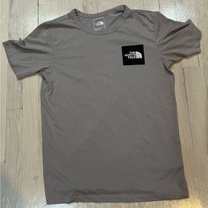 Men’s The North Face t-shirt. Size small. Has design on back.
